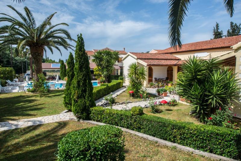 Villa Violetta Ахарави Экстерьер фото